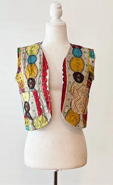 Cutwork Short Kantha Vest (Multicolor)