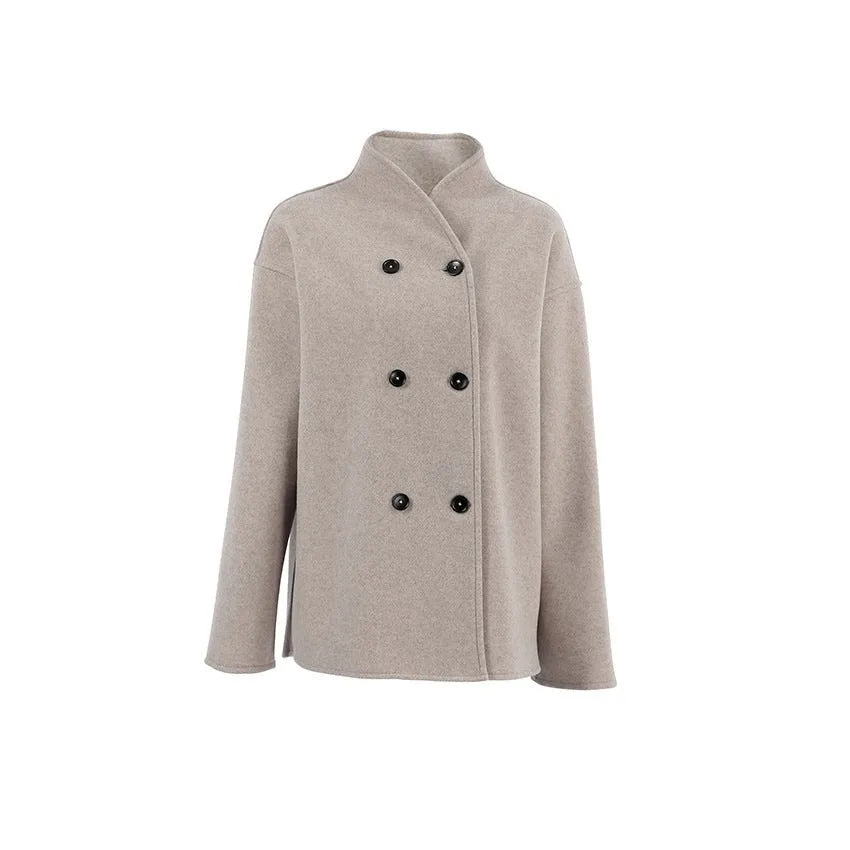 Double-Breasted Wool Coat – Classic and Timeless Outerwear