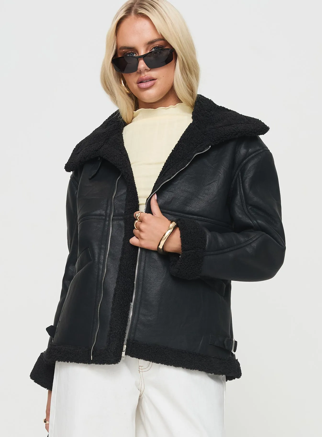 Jadu Shearling Jacket Black